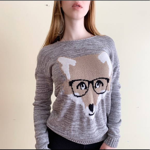 Grey Sweater with Animal Design - Picture 2 of 4